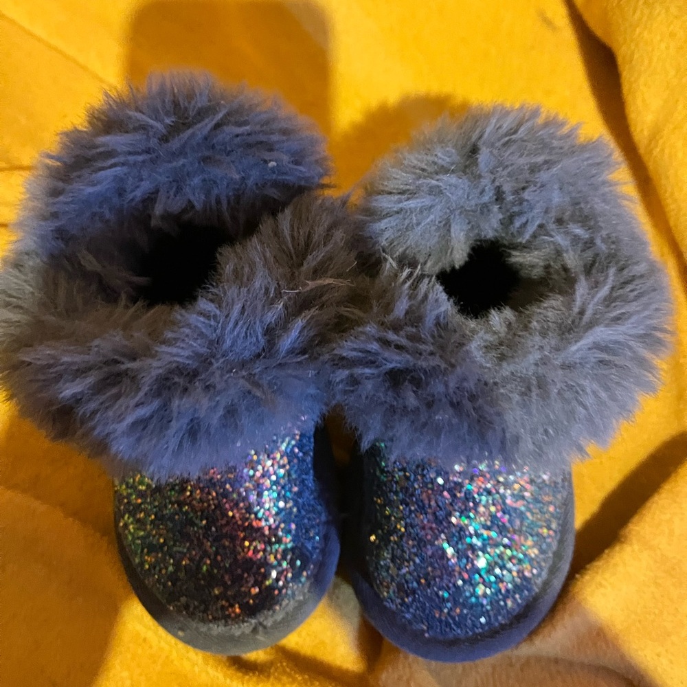 Toddler Sparkly UGG Boots! ✨